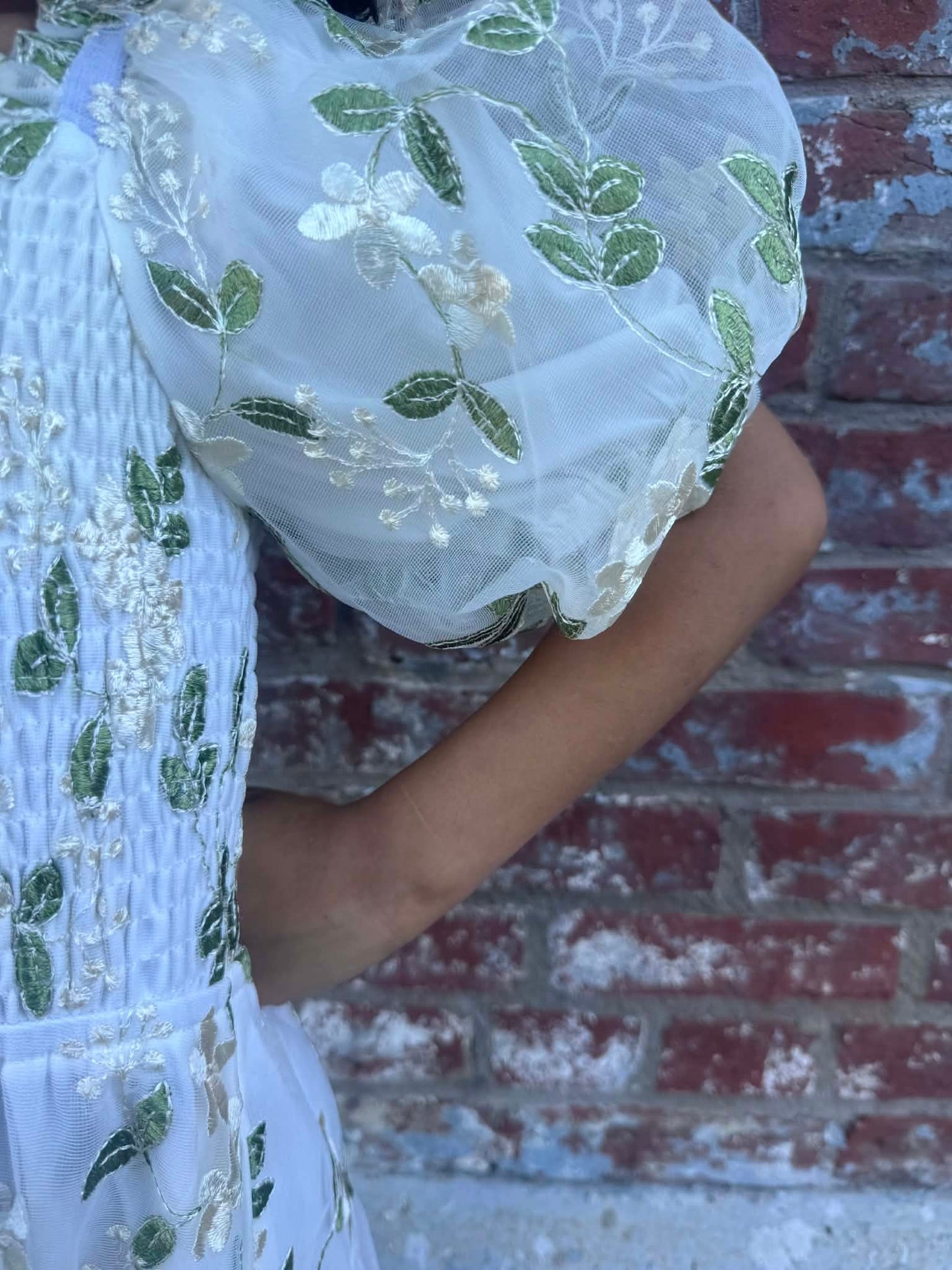 Macy dress in white & green